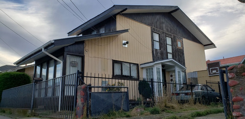 Imagen 13 de 14 de Estupenda Casa En Dos Pisos, Muy Amplia Cómoda Y Luminosa