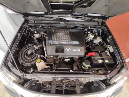 Toyota Hilux Srv 4x4 Mt 2015