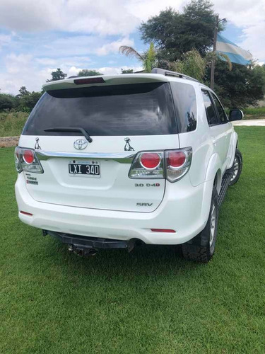Toyota Sw4 3.0 Srv Cuero I 171cv 4x4 4at 2012