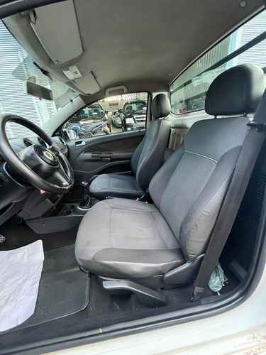 Volkswagen Saveiro 1.6 Trecab. Simples Total Flex 2P