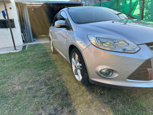 Ford Focus III 1.6 Sedan S