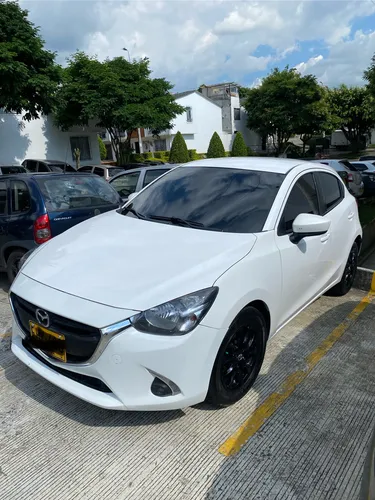 Mazda 2 Turíng Automático