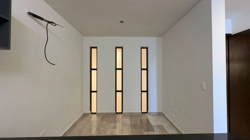 Departamento-estudio En Complejo Vertical, Zona Norte Premium, Mérida. Venta