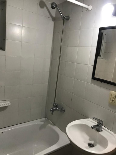 Imagen 17 de 18 de Casa En Venta De 2 Dormitorios Con Amplio Jardín. Bariloche