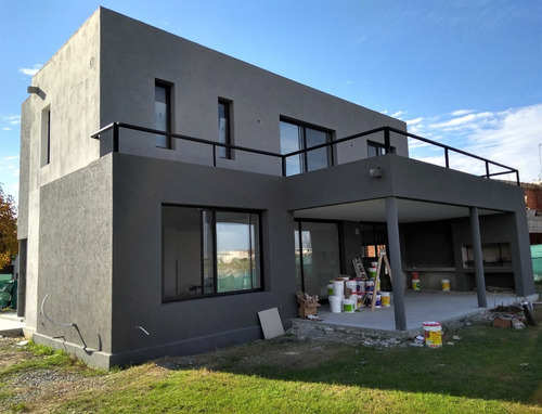 Casa A Terminar En 30 Días - El Canton - Islas