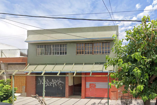 Casa 3 Amb. En Contra Frente - 2 Locales La Frente - Todo En Block - 232 M² Edif. - Ramos Mejia