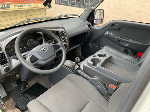 Kia Bongo 2.5 Std 4x2 Rs Turbo S/ Carroceria 2p