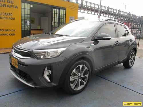 Kia Stonic Zenith Hybrid 4x2 1000cc Mt Aa