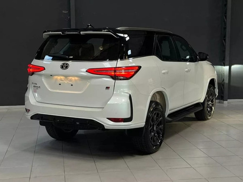 Toyota SW4 2.8 Tdi Gr-s 4x4 7as 6at