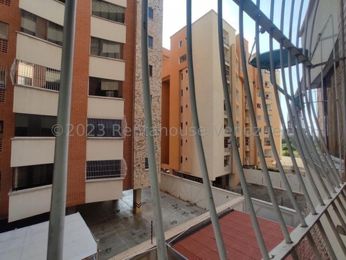 Imagen 21 de 26 de Apartamento En Venta Urb Los Chaguaramos, Maracay 23-19558 Hc