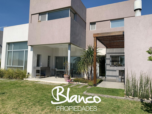Casa En Venta En El Cantón, Escobar, G.b.a. Zona Norte