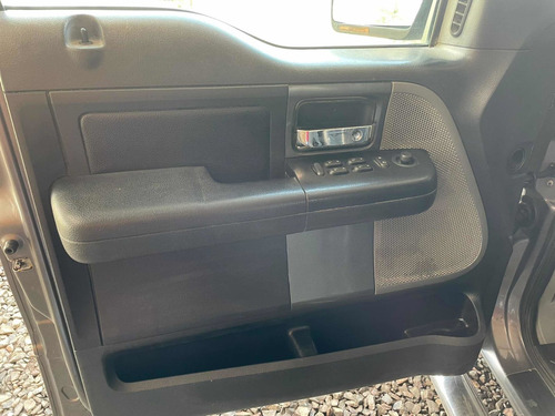 Imagen 7 de 10 de Ford F-150 4x4