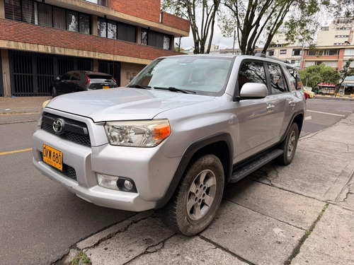 Toyota 4Runner 4.0 Sr5