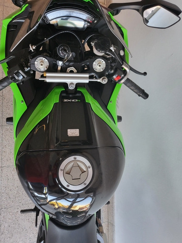 Imagen 15 de 15 de Zx 10 R Pista Zx10r Excelente Recibo Inferior Tuamoto