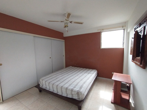 Imagen 10 de 16 de Se Vende Apto 133m2 3h/3b/1p La Boyera 7854