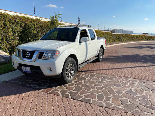 Imagen 1 de 12 de Nissan Frontier 4.0 Pro-4x V6 4x4 Mt 2015