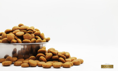 Imagen 3 de 6 de Alimento Perros Dogpro Adultos 20 Kg . Todas Las Razas