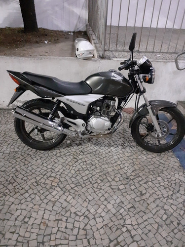 Imagem 2 de 6 de Honda Cg