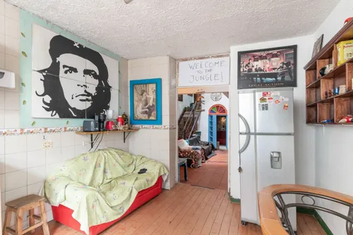 Casa En Venta En La Candelaria. Cod V13396