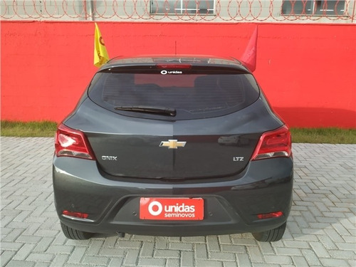 Chevrolet Onix 1.4 Mpfi Ltz 8v Flex 4p Automático