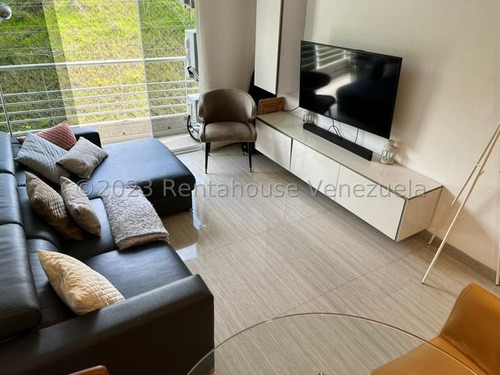Apartamento Remodelado En El Encantado Dubravska Alarcón 23-22575