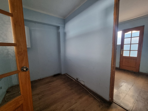 Casa En Excelente Ubicación, Apta Para Oficina Con Trifásica