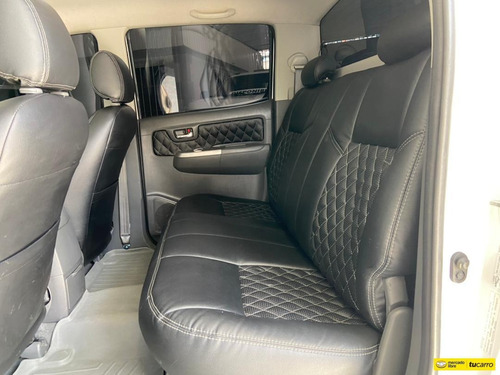 Toyota Hilux Pick-up D/cabina Carga 4x4