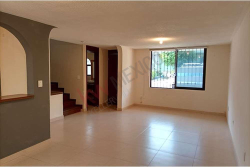 Casa En Venta En Prados Del Tecnológico, Querétaro Qro.