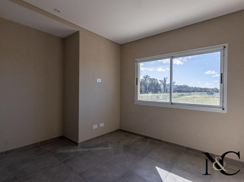 Imagen 10 de 18 de Ph En Venta En Condominios Fincas La Serena