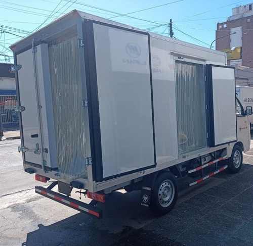 Imagen 8 de 21 de Foton Box Refrigerado 2023