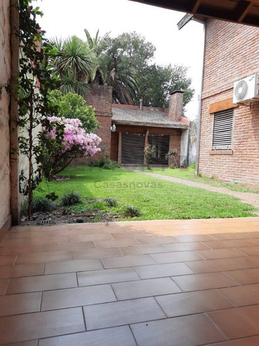 Imagen 28 de 29 de Excelente Chalet Sobre 294 M2 Quincho Parrilla Cochera 2 Autos