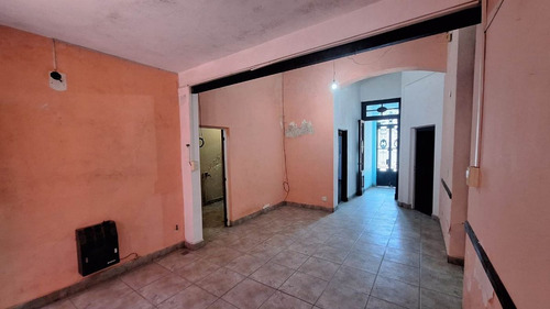 Venta Casa A Reciclar 2 Dormi Cochera Arroyito