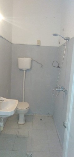 Imagen 7 de 13 de Prox.sanatorios Interior Buena Ubicación Bajos Gastos