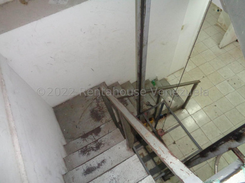Imagen 7 de 16 de Ls Alquila Edificio Comercial La Campiña 23-12016