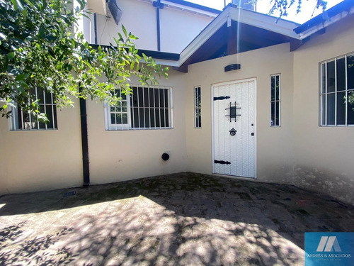Oportunidad Casa Apto Oficinas + Locales