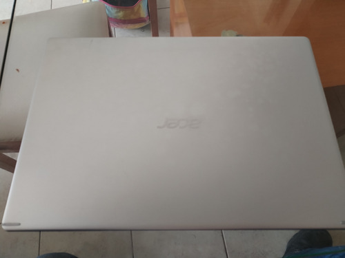 Laptop Mc Acer, Modelo Aspire A515-54, Intel Corel I3, Ram 8 (Usado)