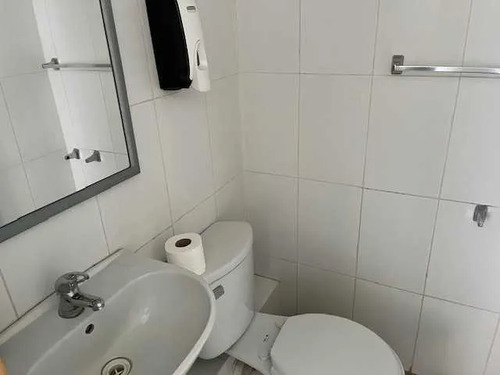 Amplia Oficina De 140 M2 Y 5 Estacionamientos (158533)