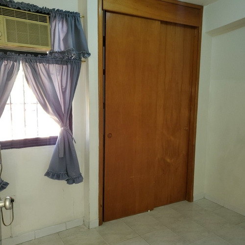 Imagen 7 de 10 de Se Alquila Apartamento