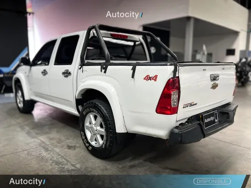 Chevrolet LUV D-MAX V6 3.5 4x4 Gasolina Doble Cabina