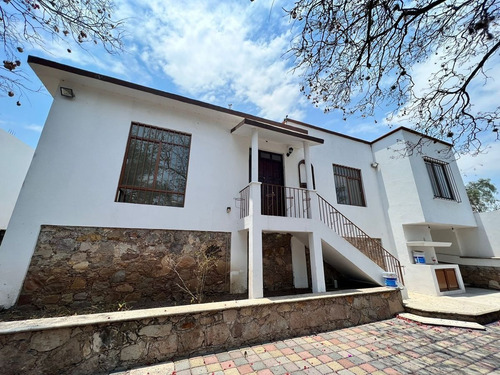 Imagen 5 de 24 de Casa Residencial En Venta/renta Seis Recámaras En Marfil Gua