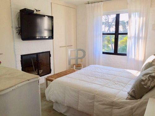 Imagen 13 de 13 de Casa En Venta Manantiales 4 Dorm, 1000 M2 #1843