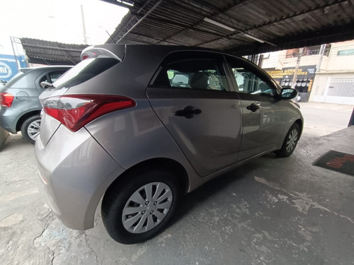 Hyundai HB20 1.0 Unique Flex 5p