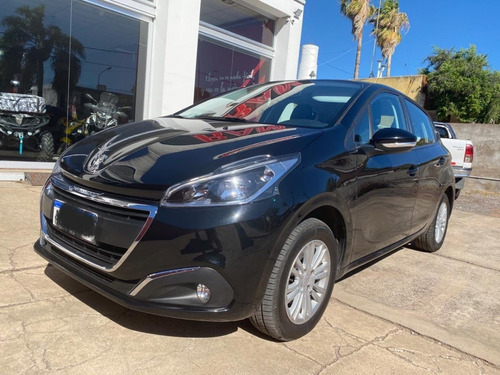 Peugeot 208 Allure 1.6 Tiptronic Nav