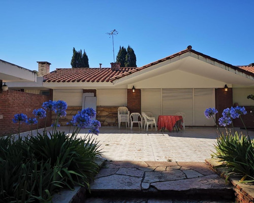 Imagen 8 de 23 de Vendo Casa Frente A Golf De Villa Allende
