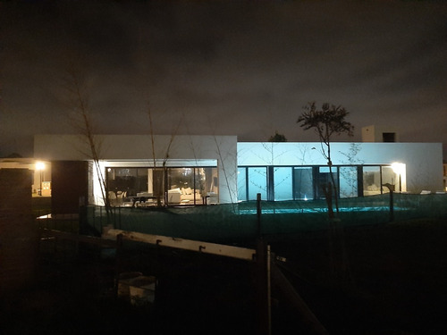 Imagen 10 de 30 de Alquiler Casa Rumenco Joven 4 Dormitorios Con Piscina Climatizada