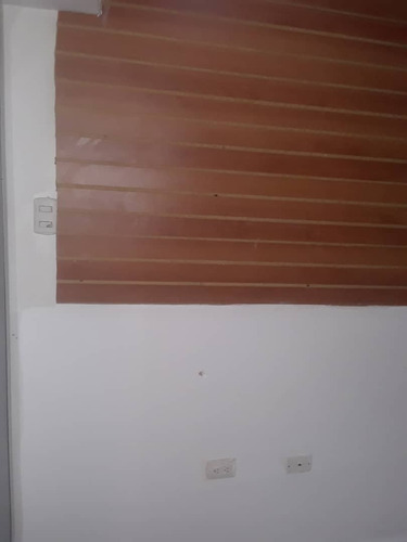 Imagen 6 de 12 de Se Vende Local Comercial En Gran Bazar San Diego