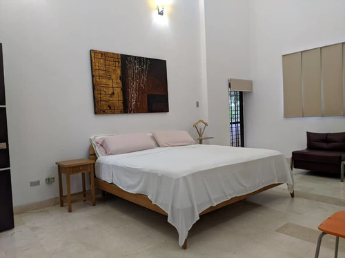 Imagen 12 de 20 de Leal Pérez Vende Casa Tipo Villa De 2niveles Las Chimeneas, Residencias Aragon Totalmente Amoblada Y Equipada