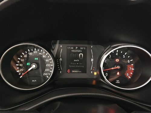 Fiat Toro 1.8 16v Evo Flex Freedom Automático