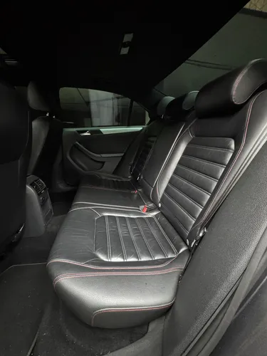 Volkswagen Jetta Gli