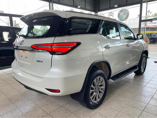Imagen 4 de 11 de Toyota Sw4 Sw4 Srx At 4x4